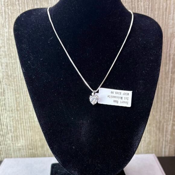 2ct 8mm Moissanite Heart Pendant 925 Sterling Silver Necklace - Picture 7 of 7
